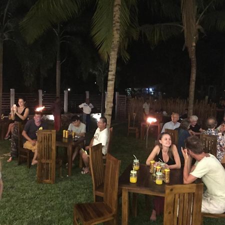 Hotel Bay Hiriketiya Dikwella Exteriér fotografie